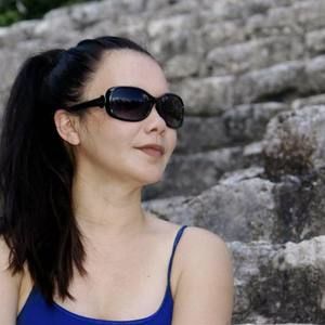 Meet your Posher, Veronica